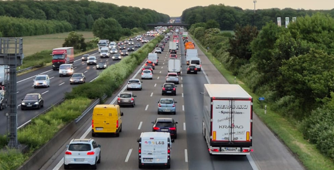 Stau auf der A4